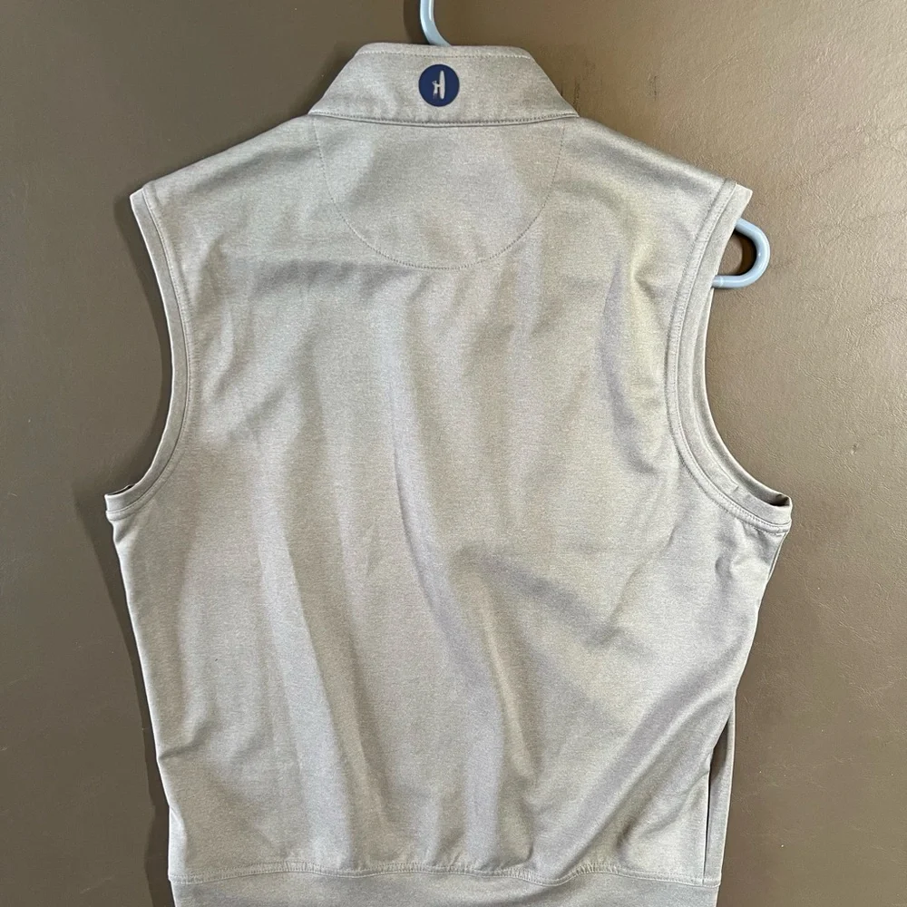 johnnie-O men’s gray zip up vest, NWOT, size S - Picture 3 of 5